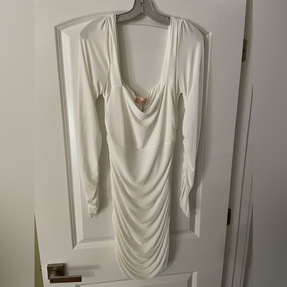 Club London / Club L MUSE 
WHITE LONG SLEEVE SQUARE NECK RUCHED MINI DRESS UK 14 - Picture 4 of 6